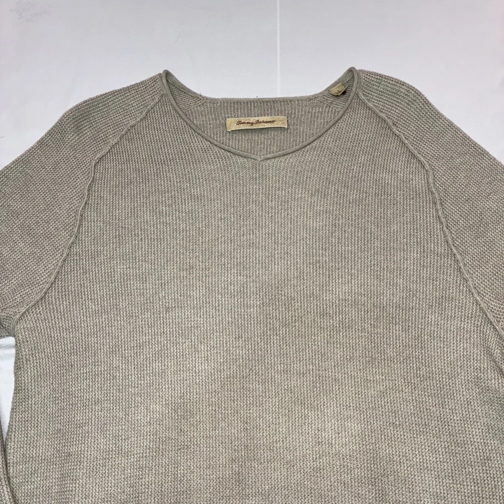 Tommy Bahama Light Weight‎ Knit All Season Sweater Men’s Size L Beige Beach Wear